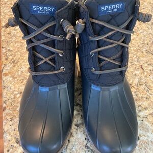 Sperry Saltwater Duck Boots Black Quilted Nylon Waterproof Women’s 7